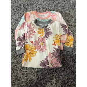 ❤️Burts Bee Baby Floral Sleepers 3-6M